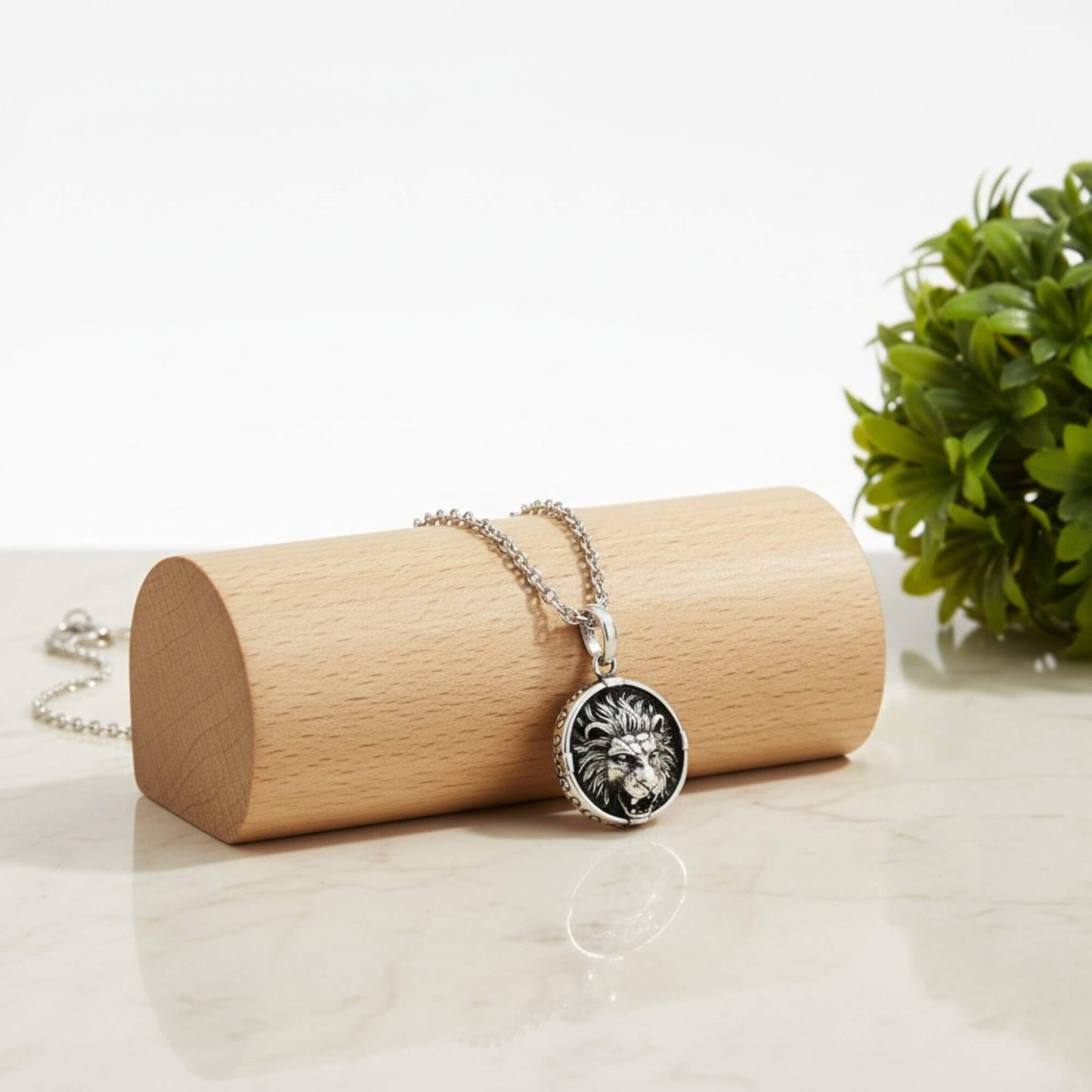 Azita 925 Sterling Silver Lion Face Pendant for Men and Women without chain with Certificate of Authenticity and 925 Stamp