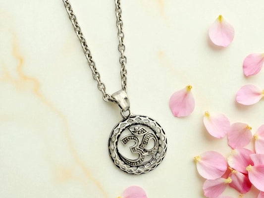 Azita 925 Sterling Silver Divine Om Pendant for Men and Women | Om with Jali Small | Without Chain | with Certificate of Authenticity and BIS Hallmark.
