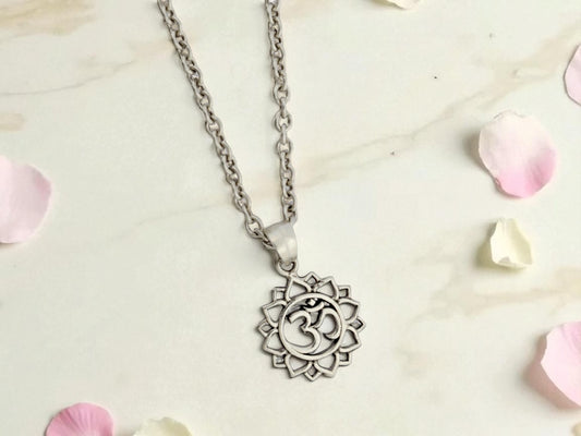 Azita 925 Sterling Silver Divine Om Pendant for Men and Women | Om in Sunflower | Without Chain | with Certificate of Authenticity and BIS Hallmark.
