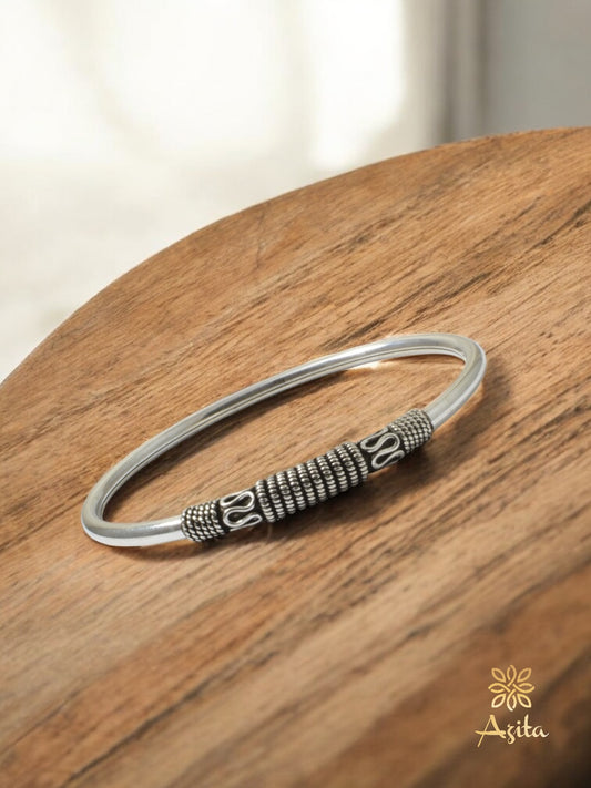 Azita 925 Sterling Silver Oxidised Simple Bracelets for Women and Girls with Certificate Of Authenticity and 925 Stamp